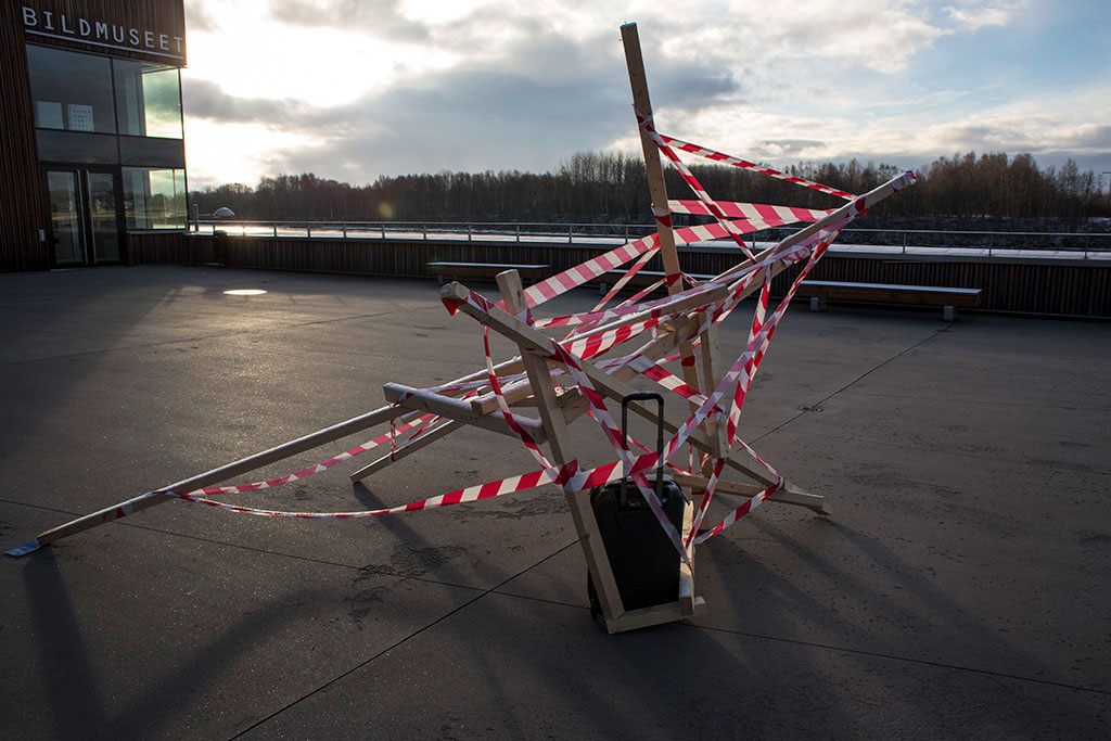 Razvan Anghelache, site-specific installation for outdoor location, The Universe Speaks to You but Only at 4am - About the Fear of Terrorism, Bildmuseet, Sweden